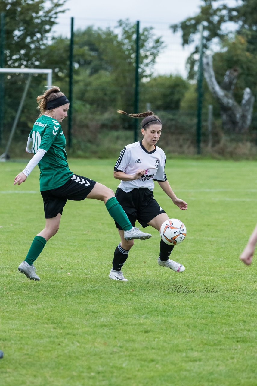 Bild 199 - Frauen SG Holstein Sued - SV Eintracht Luebeck : Ergebnis: 3:0